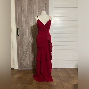 Red ruffle form fitted formal dress